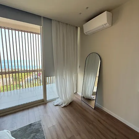 Alegra Villa