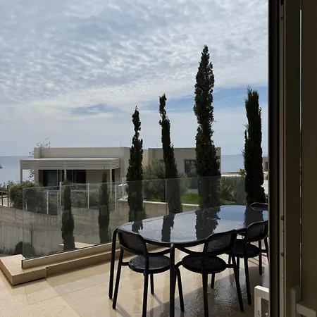 Alegra Villa Himarë